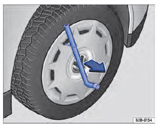 Fig. 241 Retirar a calota integral.